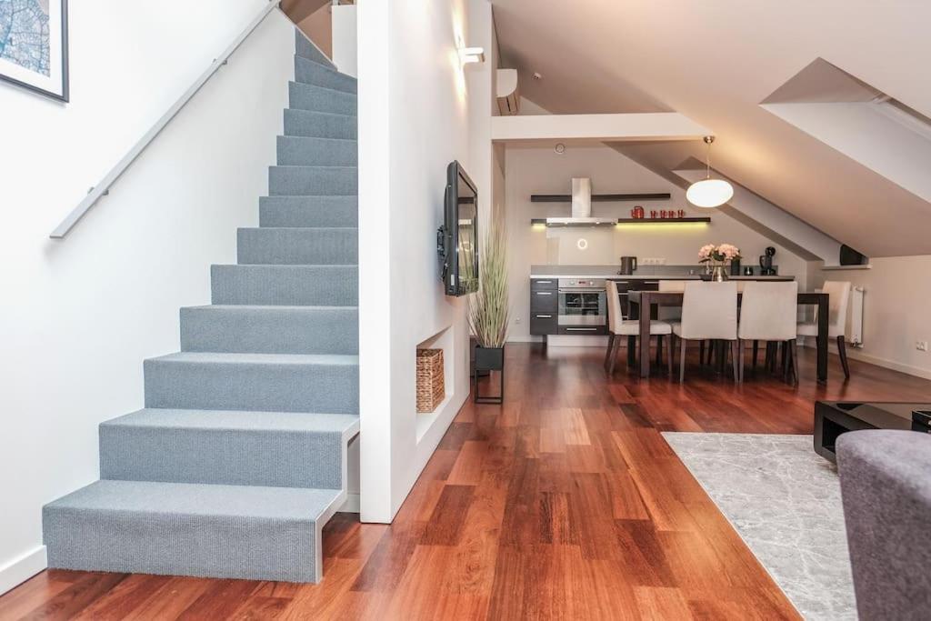 #Stayhere - Spacious Luxury Town Hall 3Bdr Apartment Вильнюс Экстерьер фото