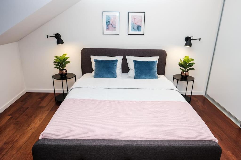 #Stayhere - Spacious Luxury Town Hall 3Bdr Apartment Вильнюс Экстерьер фото